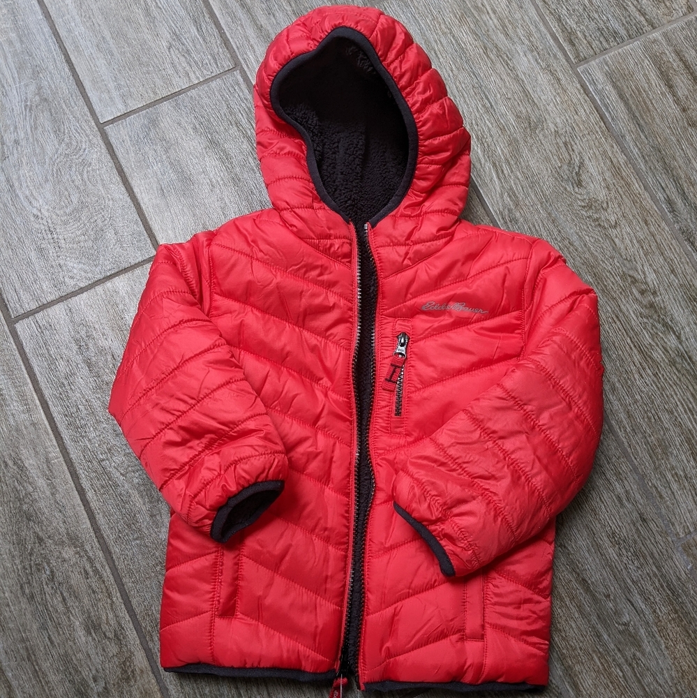 NWOT Reversible and water resistant Eddie Bauer 3T coat